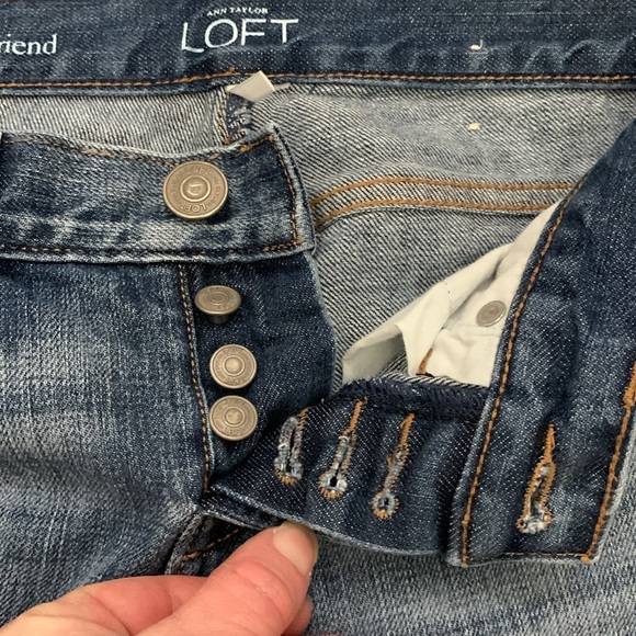 Loft Boyfriend Cropped Jeans. Size 24/00P - Picture 3 of 7